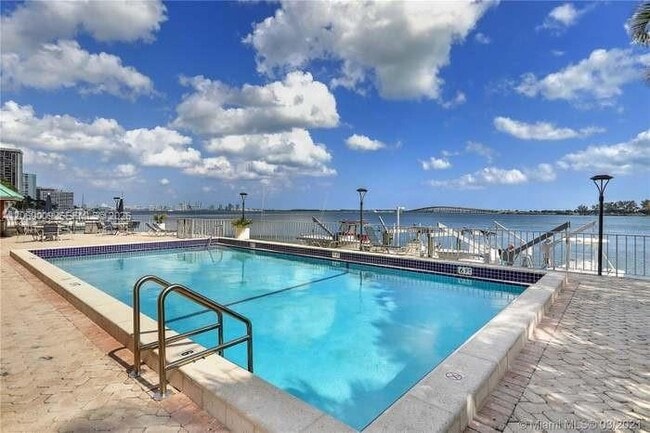 Photo - 2201 Brickell Ave Unit 96