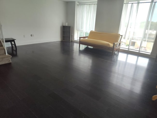 Photo - 5715 N Kings Hwy