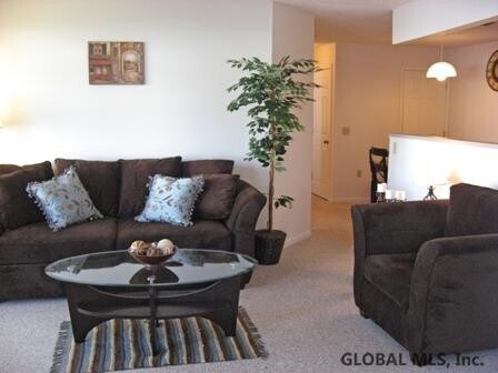 Photo - 161 Riverwalk Way