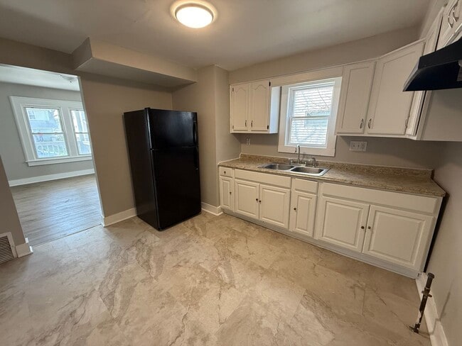 Photo - 4503 E 126th St