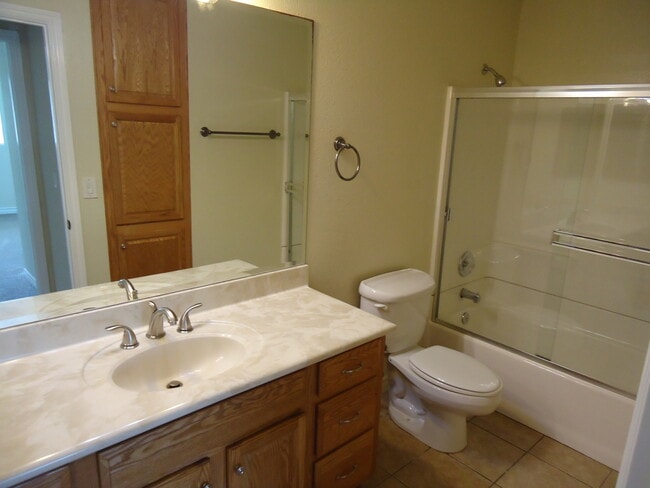 Photo - Gorgeous 2 BD, 1 BA Condo in Las Palmas Villas!