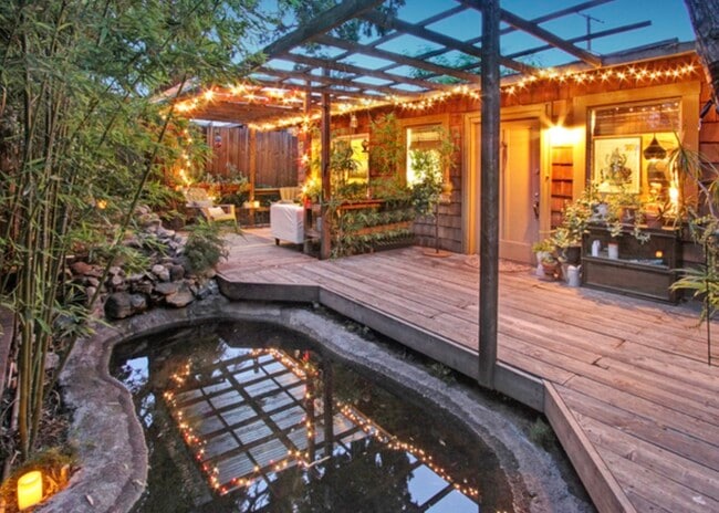 Entrance/front deck/koi pond (door is now blue, see next photo) - 2343 Yosemite Dr Rental