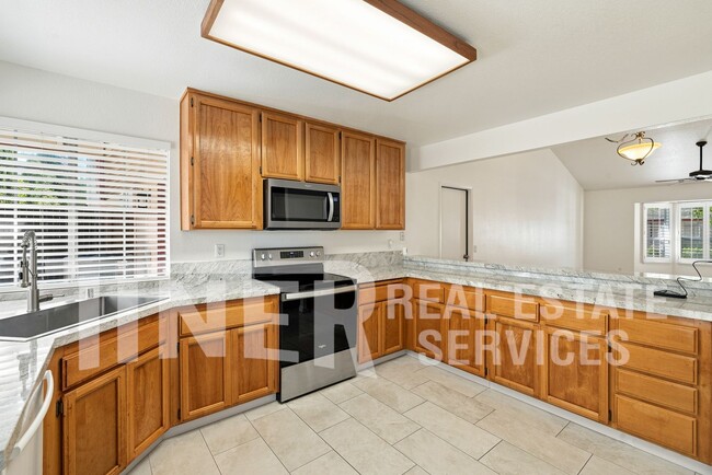 Photo - 3863 Olivebranch Ln
