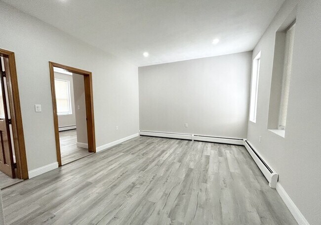 Photo - 165 Gove St Unit #3