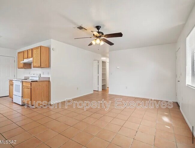 Photo - 1107 W Sonora St