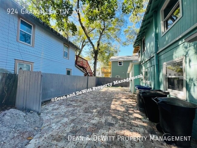 Photo - 924 Granville Ct N Unit A