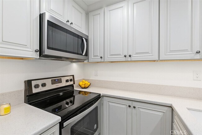 Photo - 7890 E Spring St