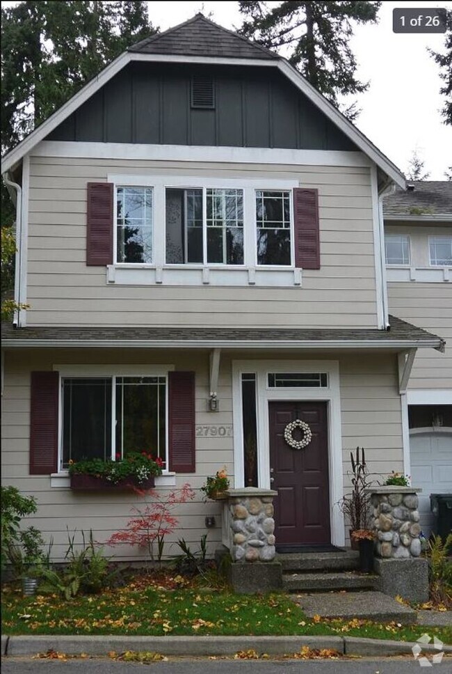 Building Photo - Star Lake Federal Way town home - 2 bedroo...