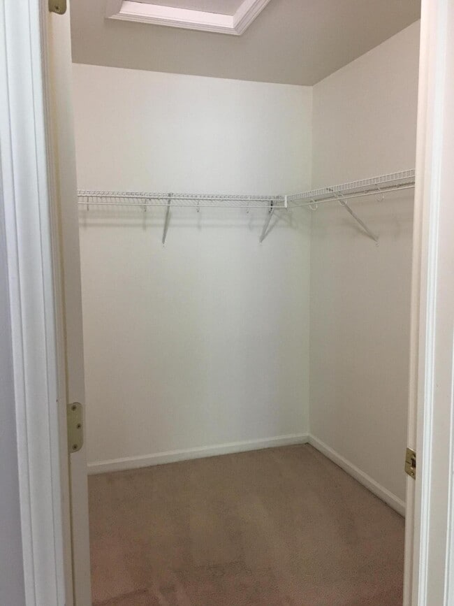 Photo - 20209 Chesapeake Cir