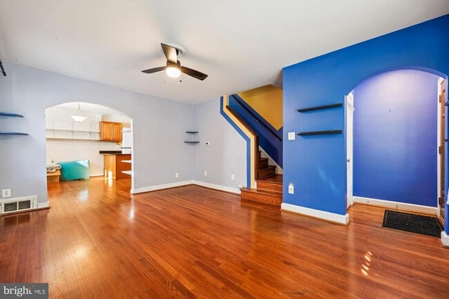 Photo - 4808 Fort Totten Dr NE