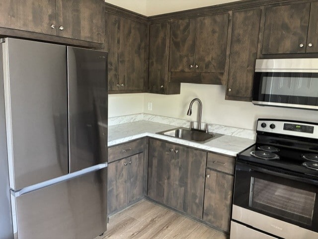 Photo - 216 4th Ave