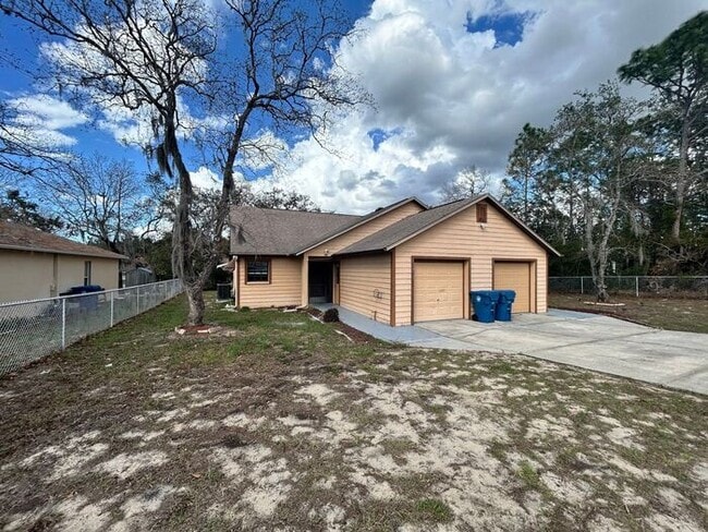 Building Photo - 11063 Ronda St