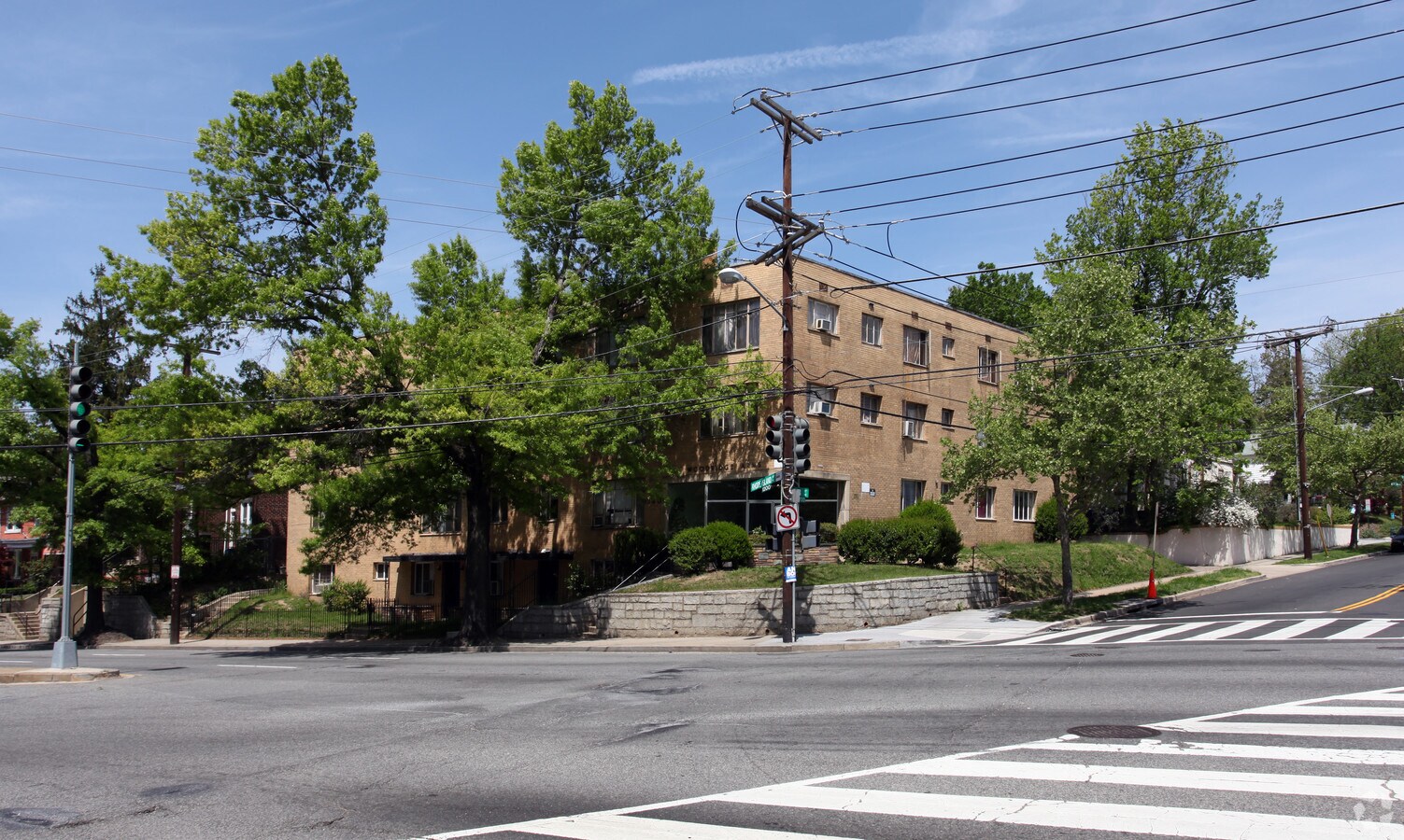 Photo - 1240 Rhode Island Ave NE Apartments