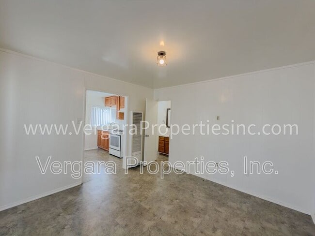 Photo - 13505 Mariposa Ave Unit Rear House