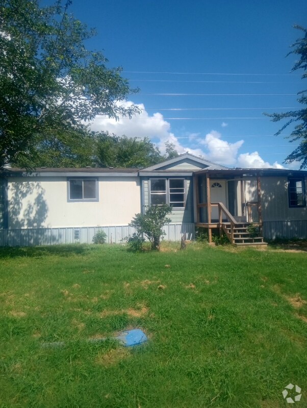Building Photo - 412 Greenfield Dr Rental