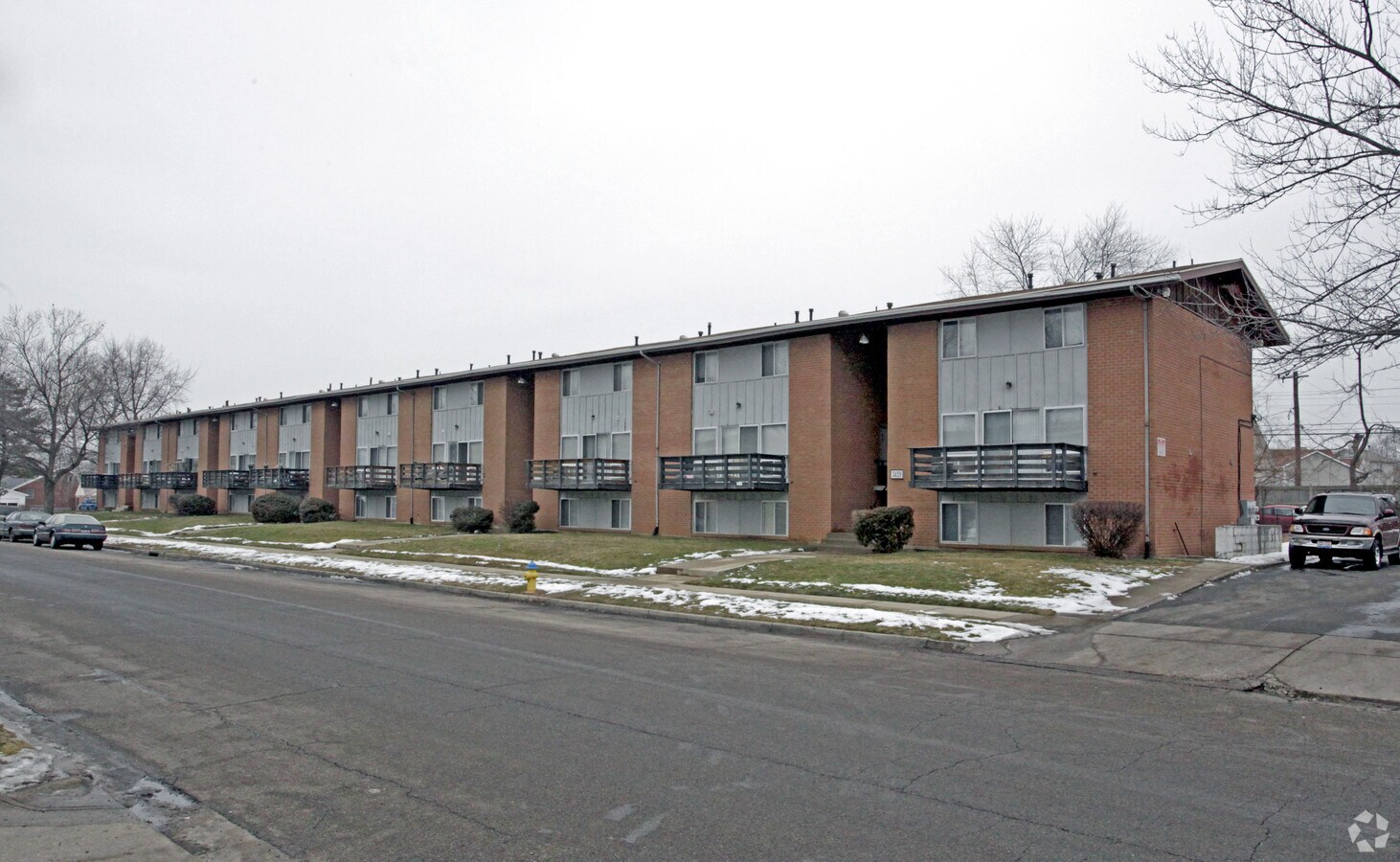Valerie Woods Apartments - Valerie Woods Apartments