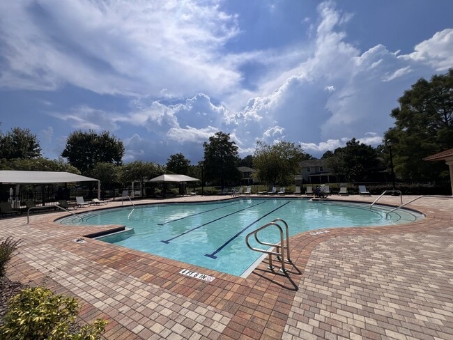 Photo - 302 Cherry Way