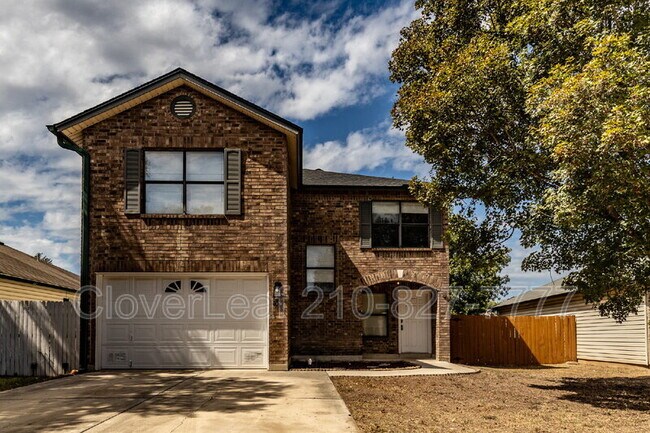 Photo - 8019 Hilltop Crest