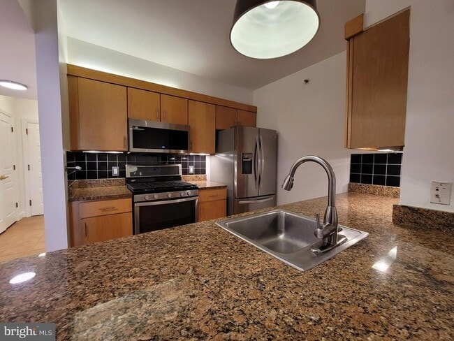 Photo - 616 E Street NW Unit 1007 Unit 1007