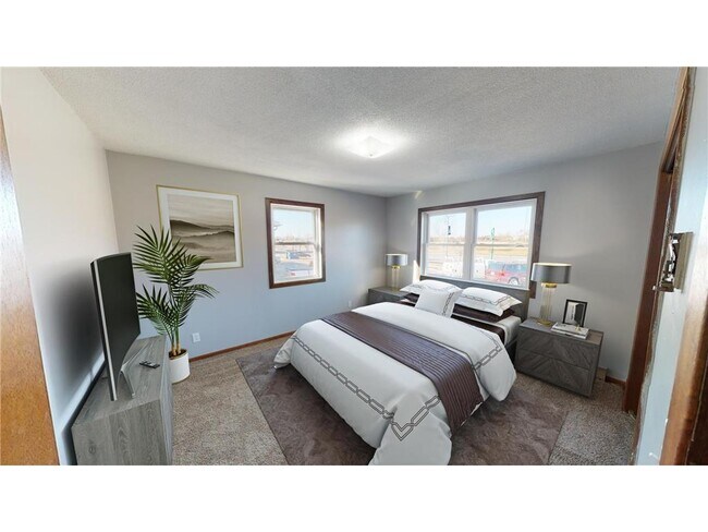 Photo - 114 Lake Ave S Unit 14