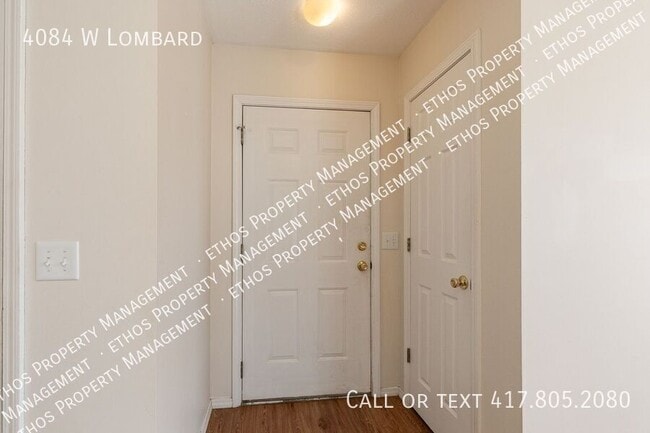 Photo - 4084 W Lombard-