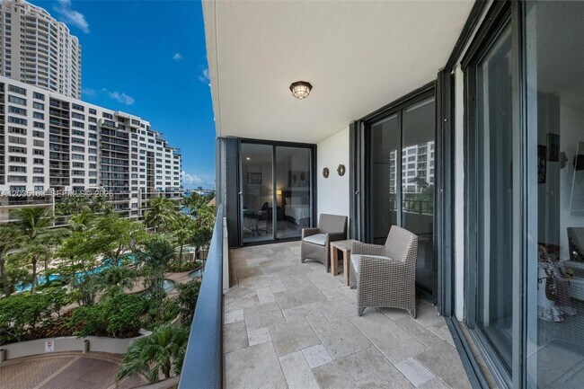 Photo - 520 Brickell Key Dr Unit A710