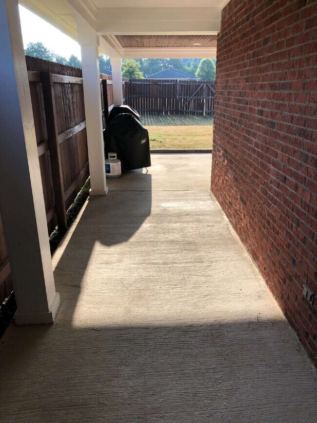 Photo - 129 Chinkapin Loop