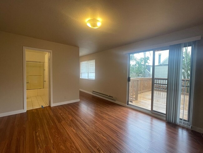 Photo - Newly Upgraded Spacious 3br with Decks, Laundry, Parking