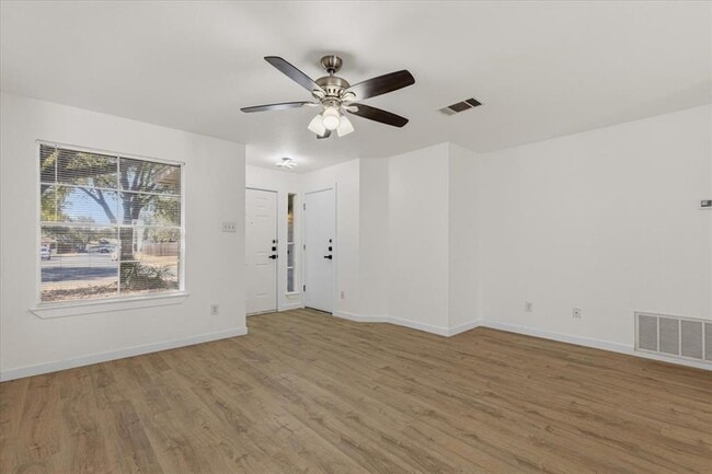 Photo - 1007 Port Daniel Dr