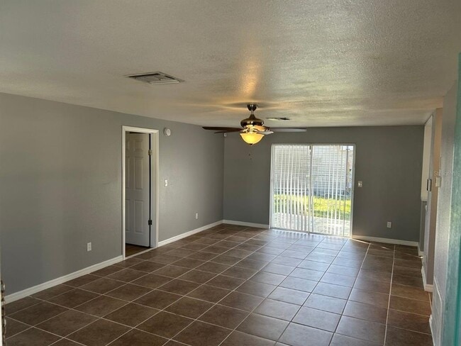 Photo - 5116 Kirkland Ave