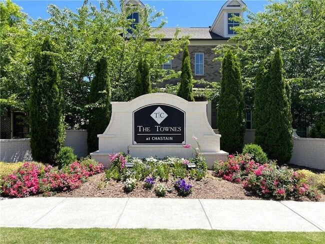 Photo - 4353 Parkside Pl