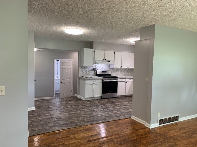 Photo - 12651 Old U.S. 27