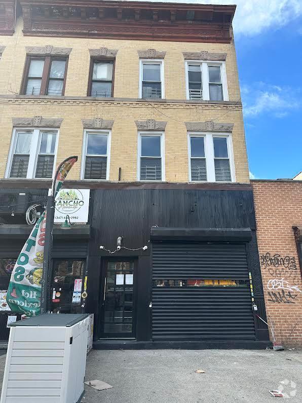 Building Photo - 1166 Nostrand Ave Unit 2B Rental