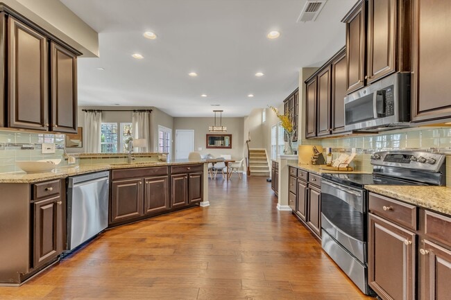 Photo - 1812 Hemby Ridge Ln