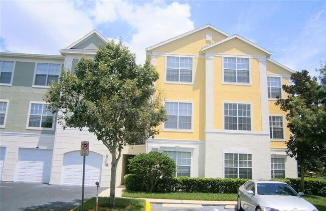 Photo - 12825 Madison Pointe Cir Unidad 206 Rental