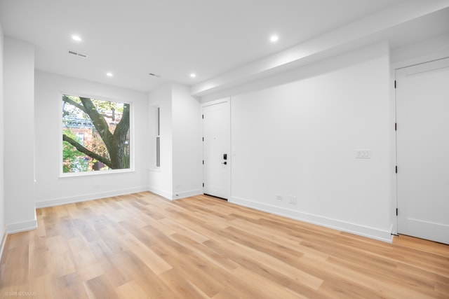 Photo - 2113 N Kenmore Ave Unit 2