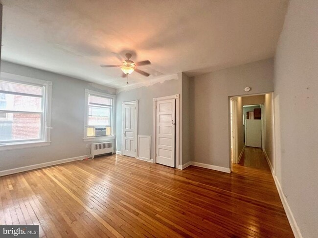 Building Photo - 1509 N Franklin St Unit 2