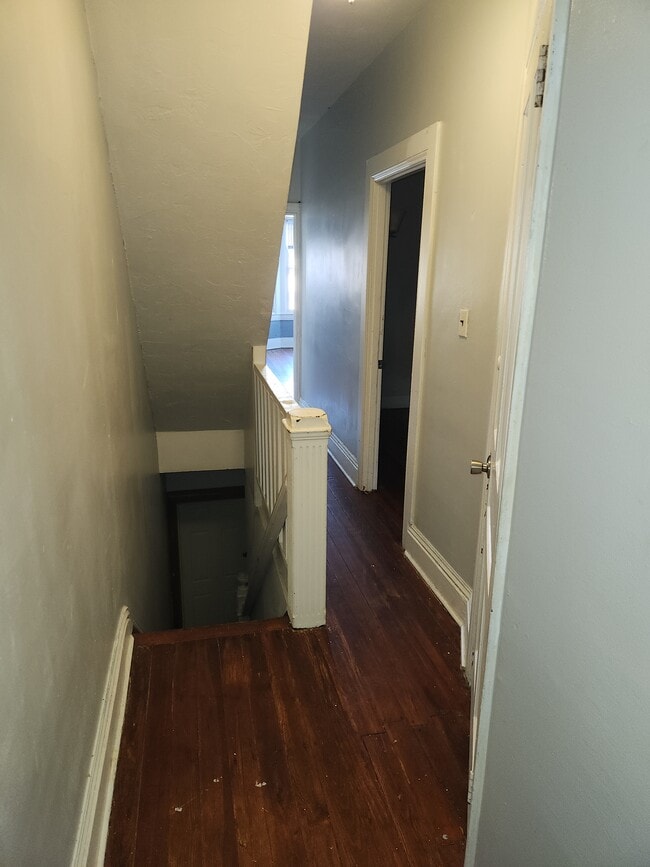 Photo - 736 W Poplar St Unidad Apt 2