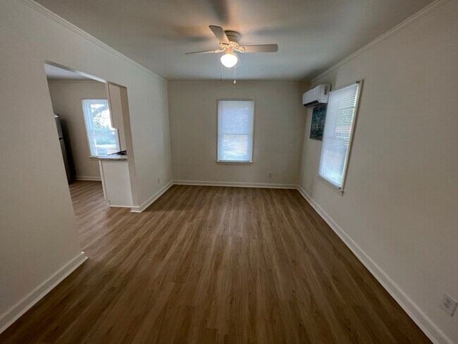 Photo - 103 Henry St Unidad B