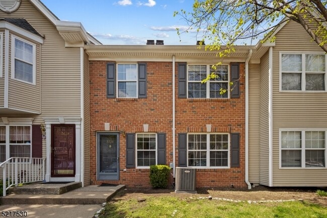 Building Photo - 2278 Nash Ct