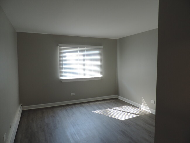 Photo - 16W535 79th St Condo Unit 2B-105