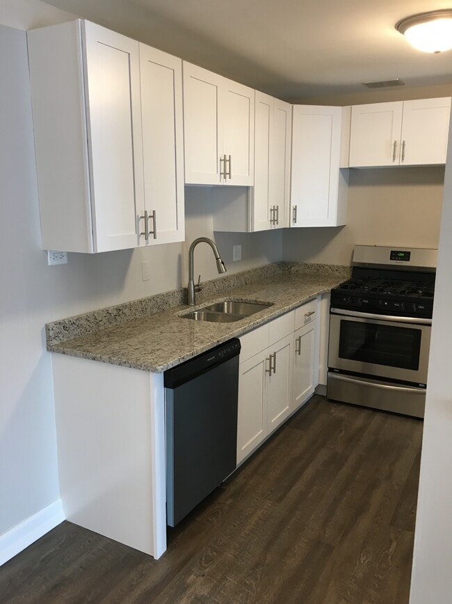 Photo - 9S 120 Lake Dr Unidad 208