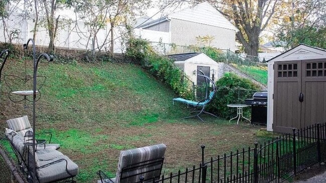 Photo - 542 Wartman St