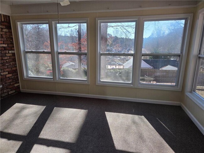 Photo - 1193 Angelia Dr SW