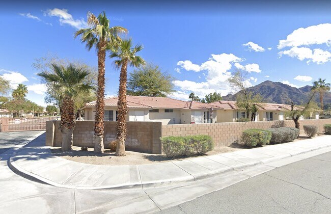 Photo - 50915 Rainbow Ct Unit #50915