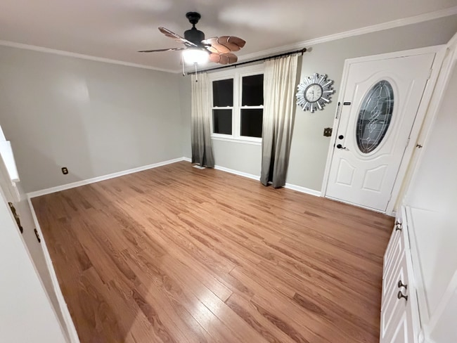 Photo - 217 Ridgecrest Dr