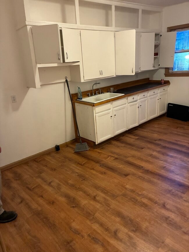 181 W Housatonic St Unit A