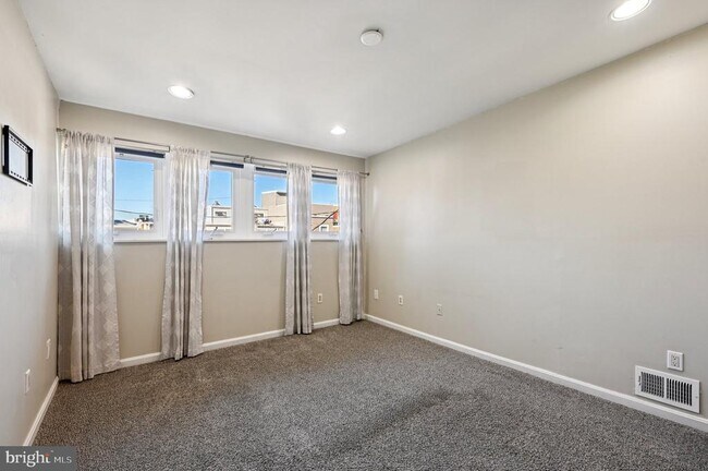 Photo - 622 Scott St Casa Adosada