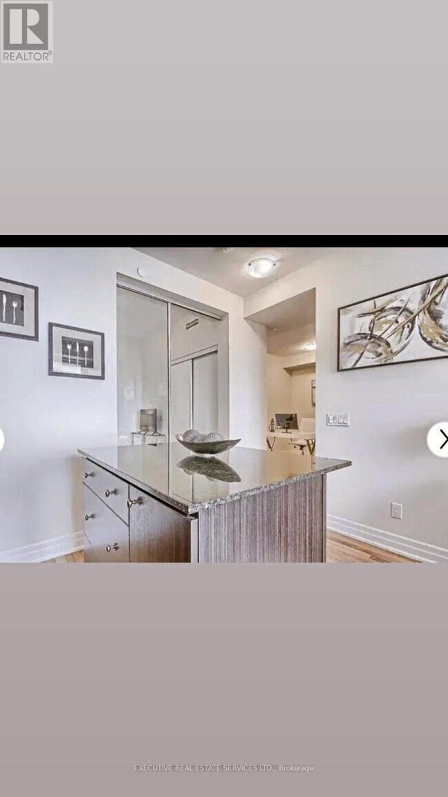 Photo - 9075 Jane St Unit 2004