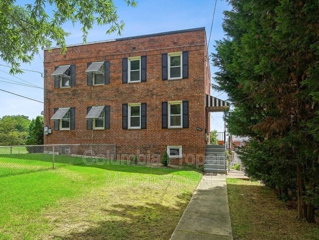 Building Photo - 5053 11th St NE